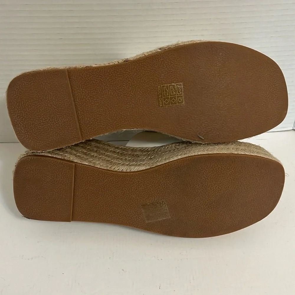 Sandal shoes woman’s 10 white jute espadrille slip on chunky platform wedge heel